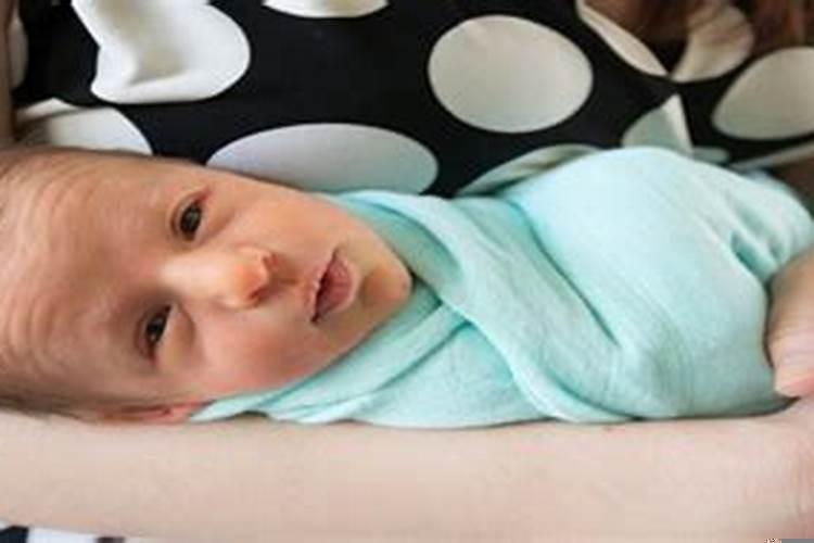 女人梦见婴儿是什么意思