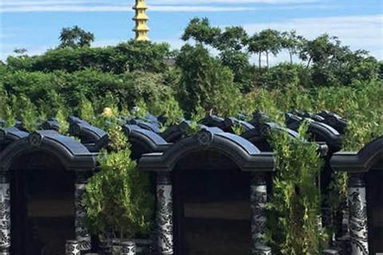 下葬坟地风水怎么看