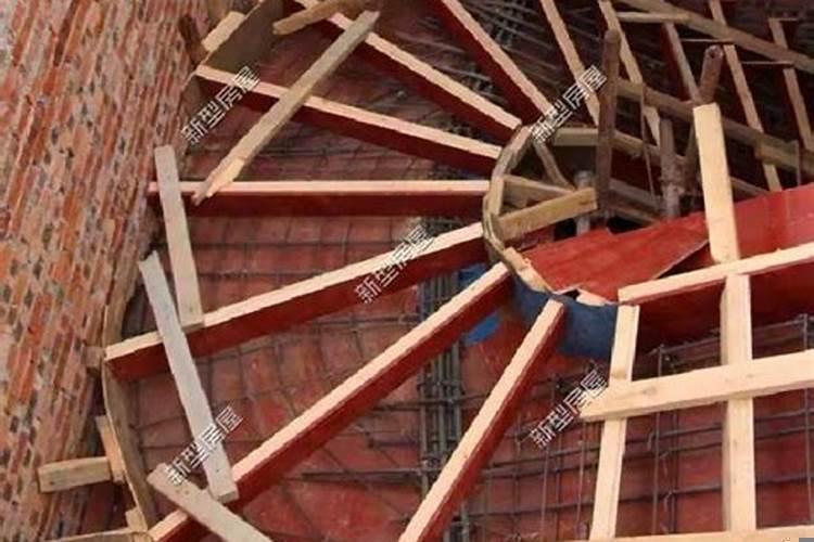 无梁楼梯斜坡怎么支模