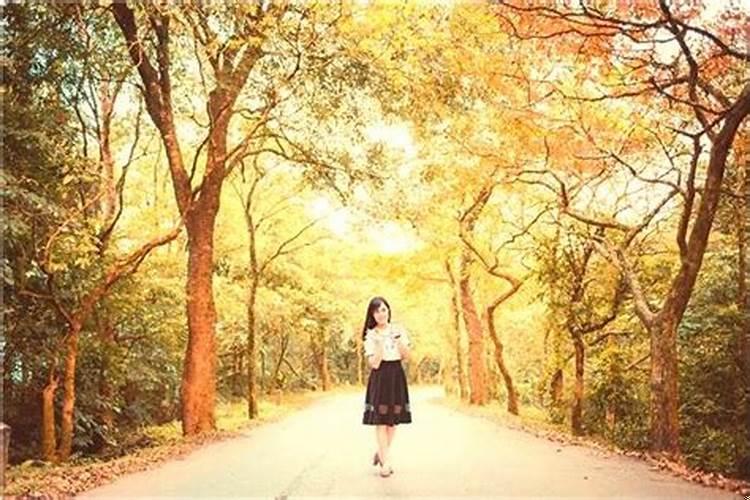 女人梦见已故的外公什么预兆