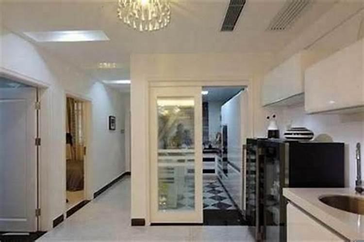 大门对着厨房门好吗风水