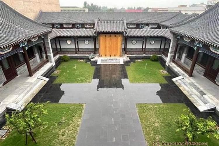 蜜蜂在住家房做巢好吗为什么