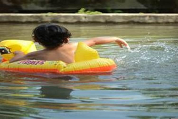 梦到儿子溺水身亡什么意思