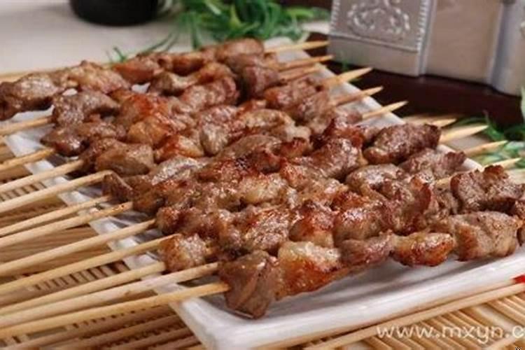 梦到吃羊肉是什么意思