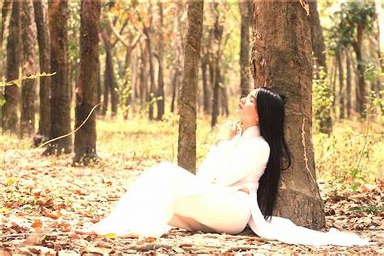 孕妇梦见活着的人死而复生