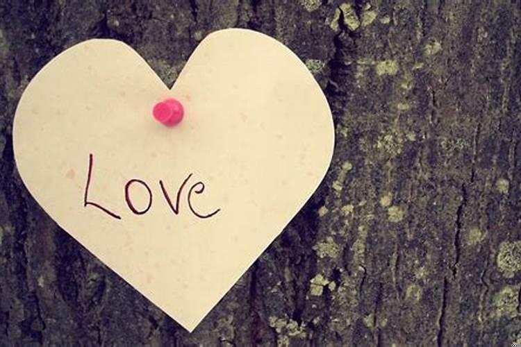 一个男人真的在乎你是什么表现