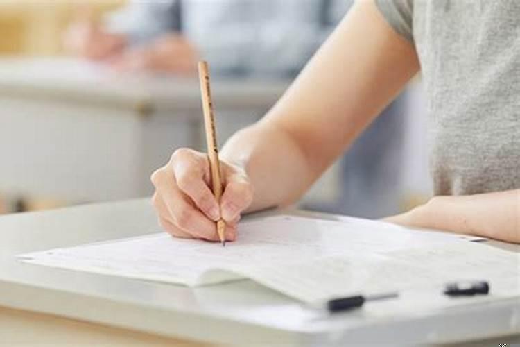 女人梦见生孩子意味着什么