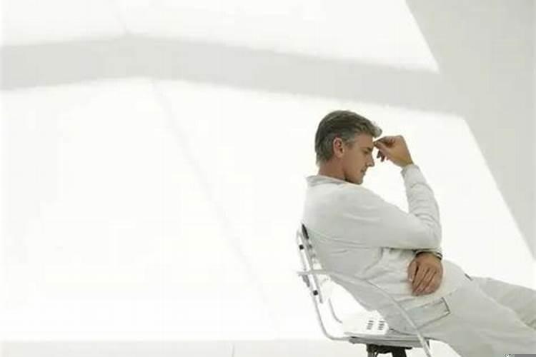 男人因事业不顺你怎样安慰他