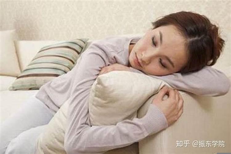 气血虚容易多梦吗