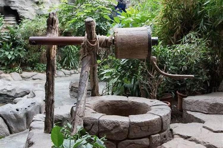 梦见大坑是什么预兆