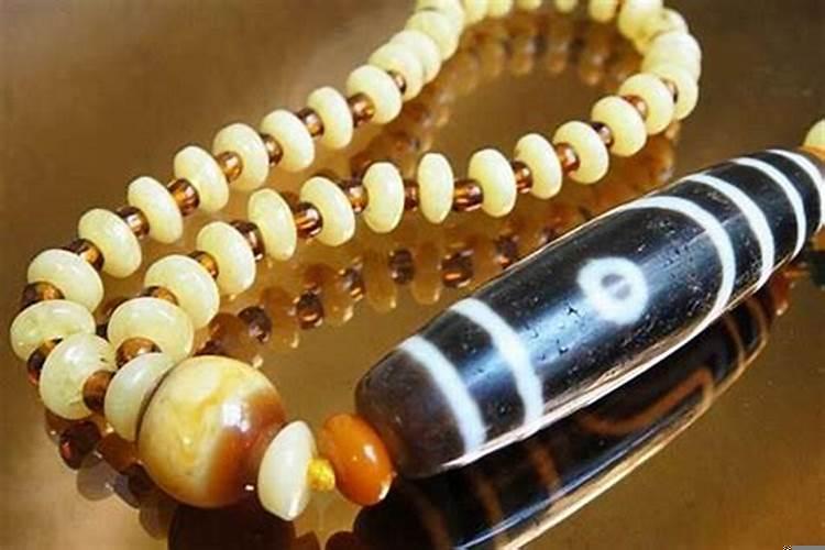 天珠九眼适合哪个生肖的人佩戴