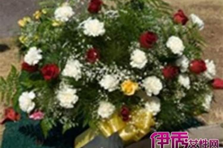 梦到过世的长辈流泪了