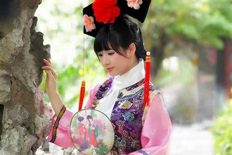 清朝宫女几岁入宫几岁出宫