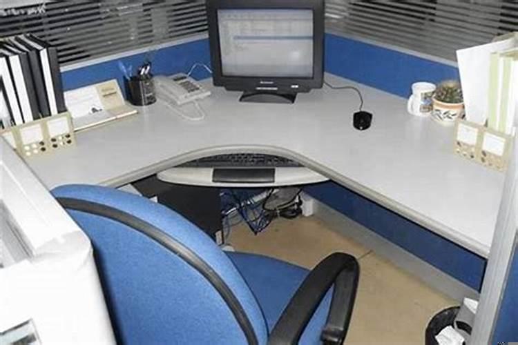 办公室桌的摆放风水