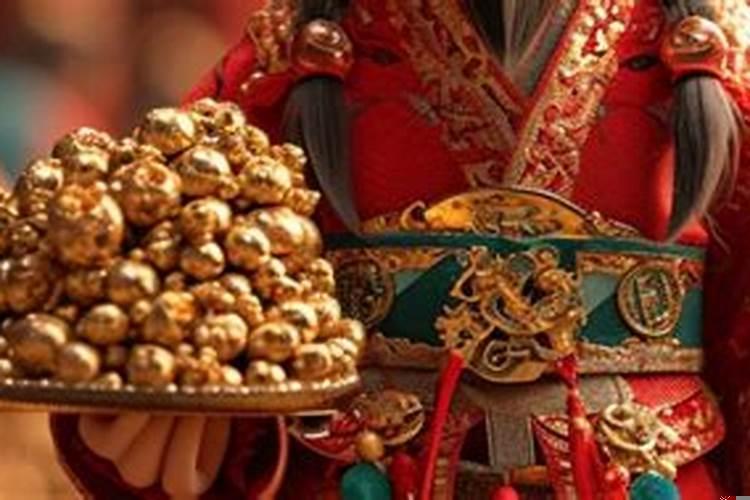 属鸡的发财方位在啥方向