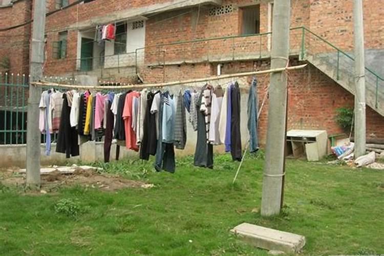 家里放竹竿晾衣服好不好