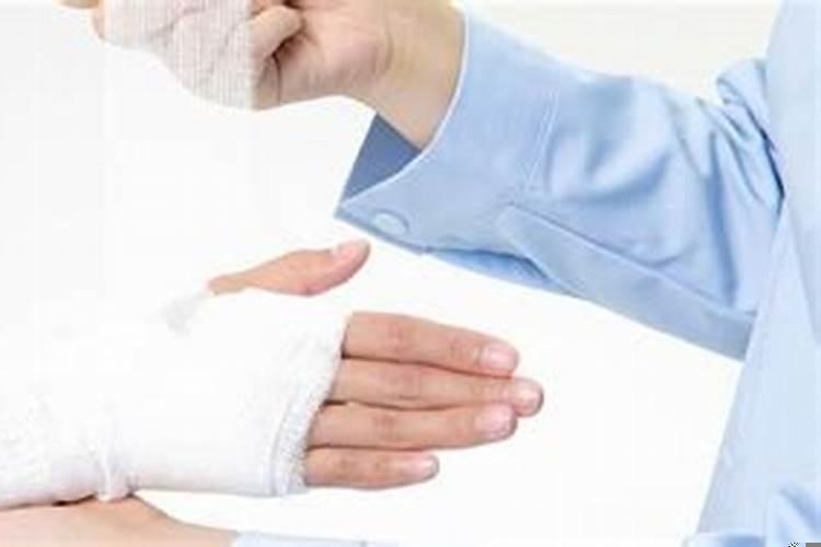 孕妇梦见被小孩咬是什么意思周公解梦