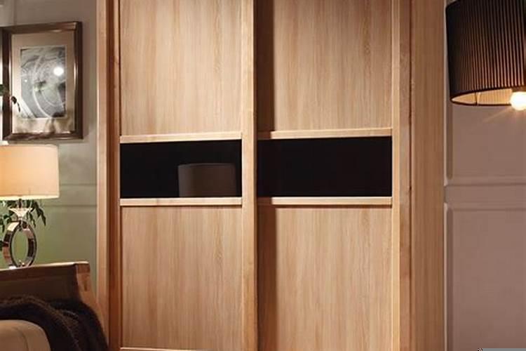 卧室门的开门方向