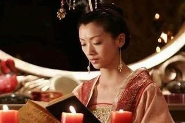 三奇拱贵贵不可言