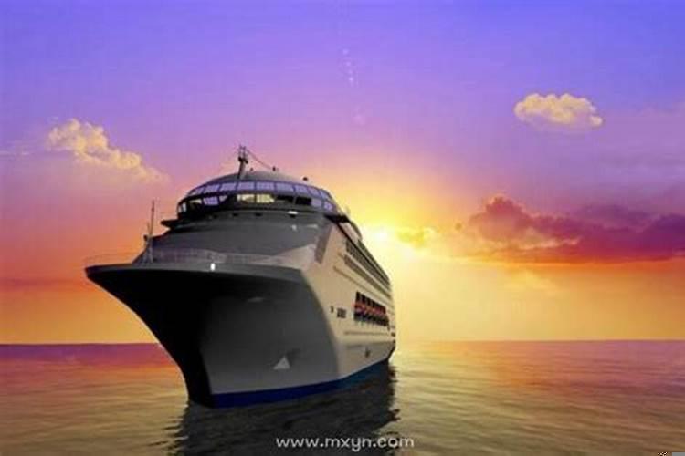 梦见坐船在大海里航行什么意思