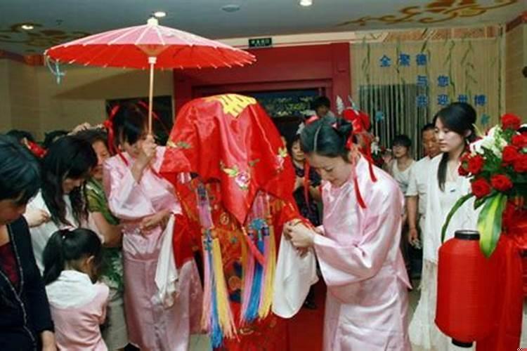 中国人订婚有什么风俗