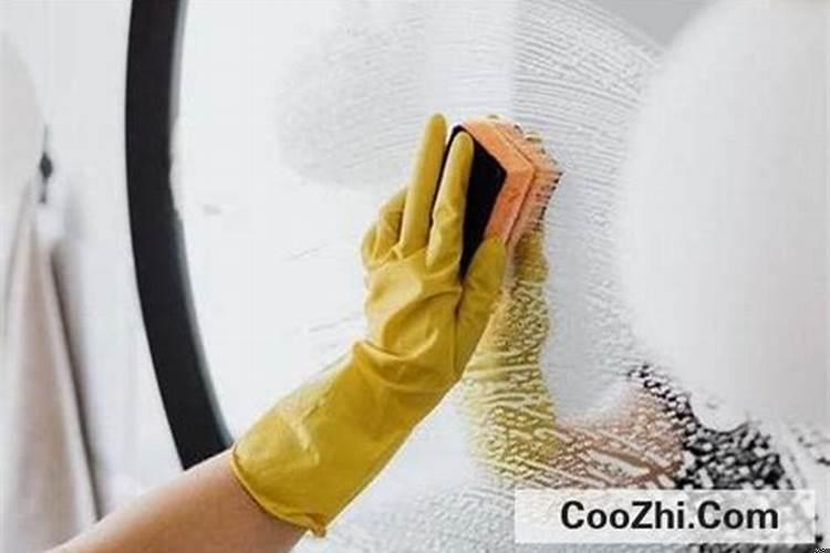 镜子总是擦不干净怎么办