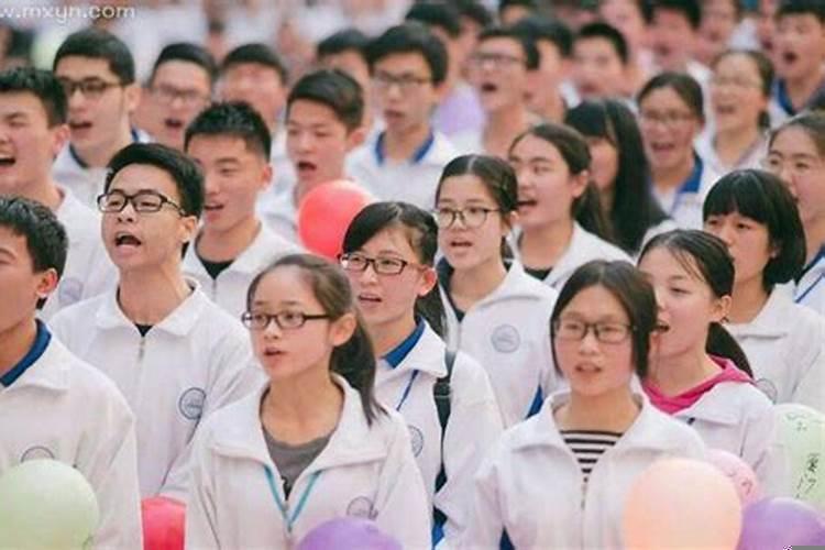 梦见空中美丽景象