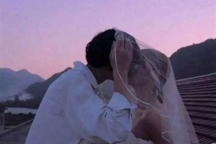 十二星座想亲热你的表现