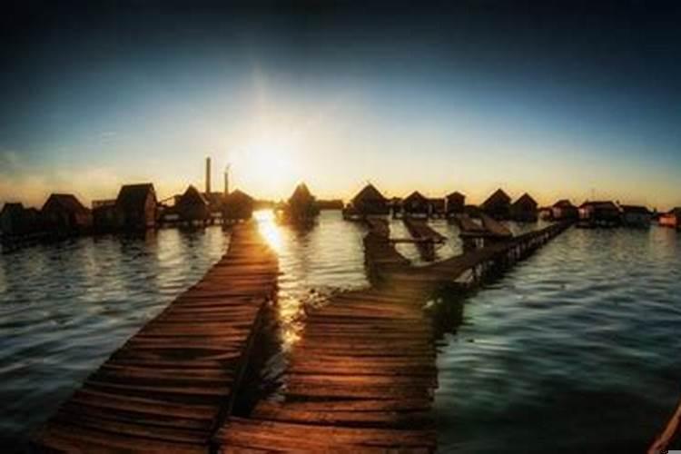 做梦梦到喜欢的人有男朋友了