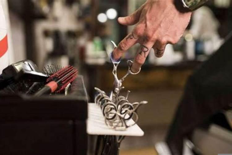 什么时间理发最好?