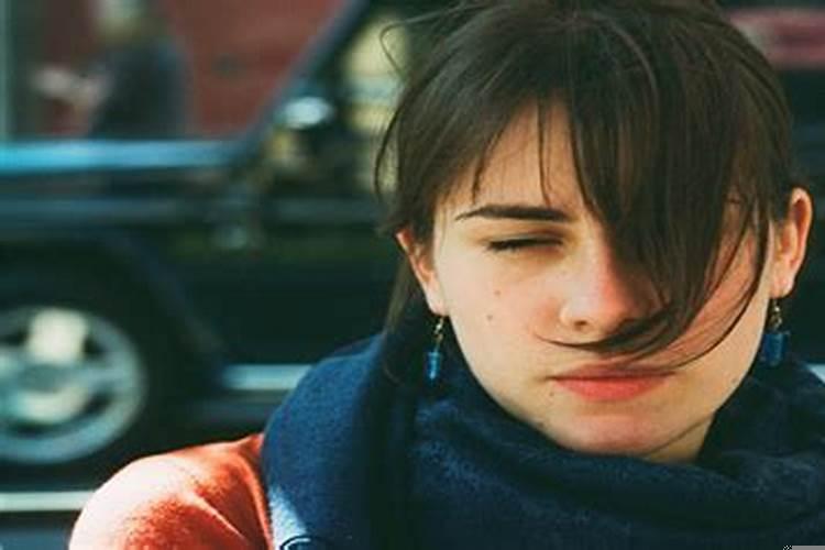 1981年属鸡男人的婚姻