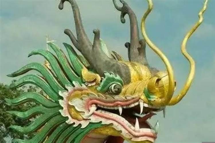 属龙今年犯太岁怎么办