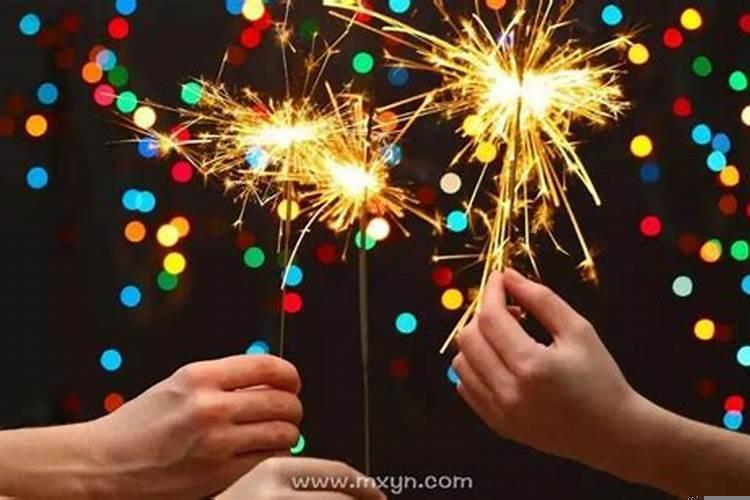 梦见别人放烟花是什么意思周公解梦