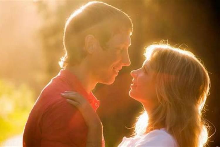 白羊男对喜欢的人的表现