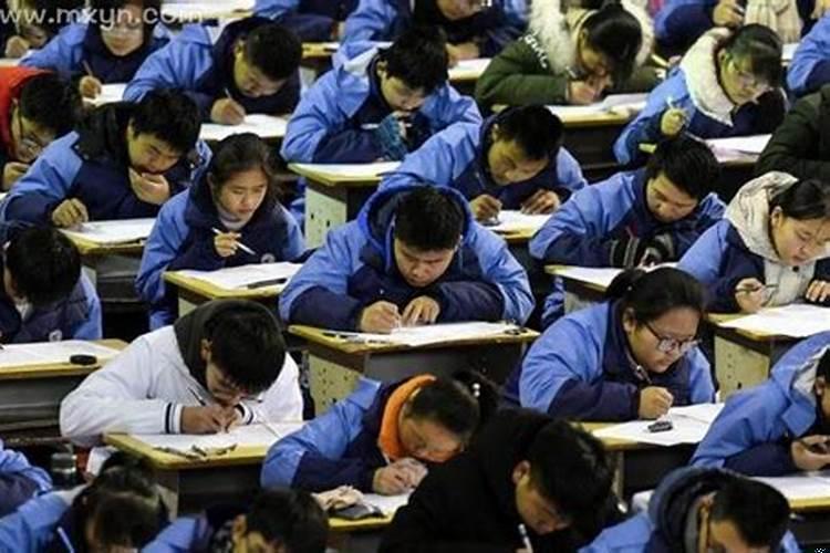 梦见考试分数预示什么意思