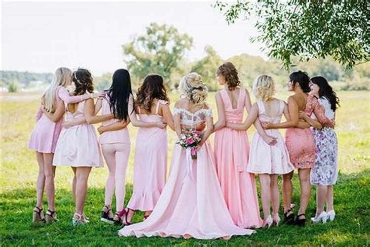 梦见姐姐结婚自己哭了