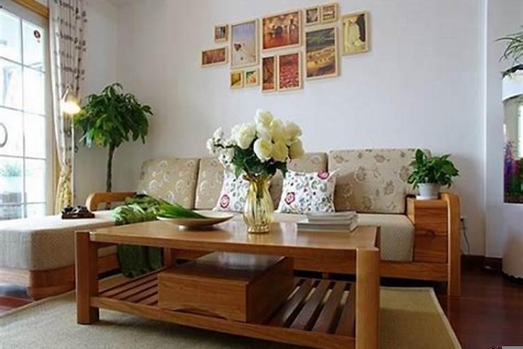 客厅桃花运的位置