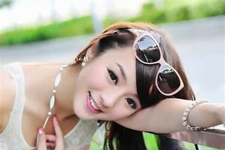 事业心强的女人怎么追