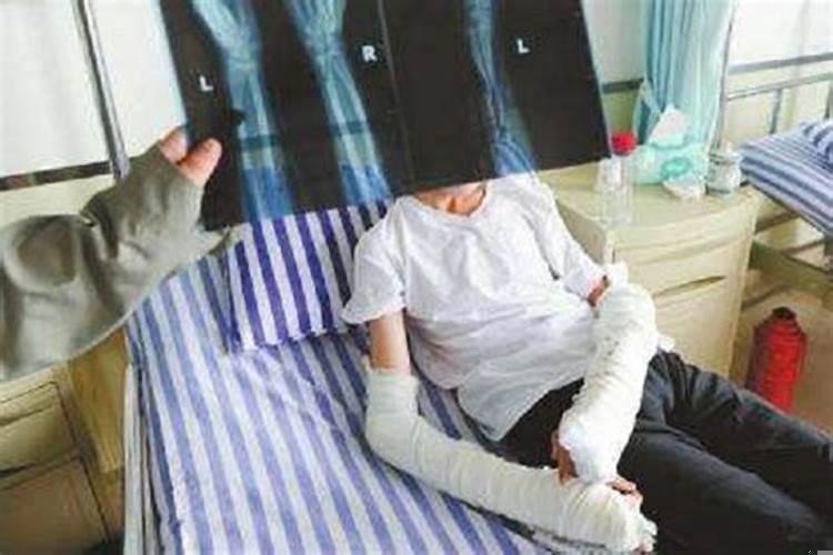 总是梦见房子很破