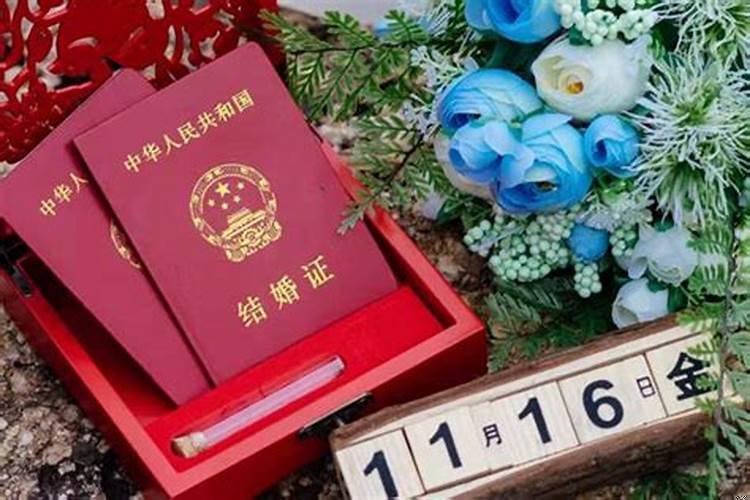 2025年4月哪天宜搬床