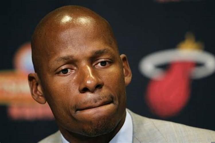 雷阿伦全名叫什么