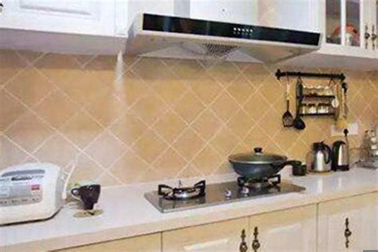 透过金钱看人心