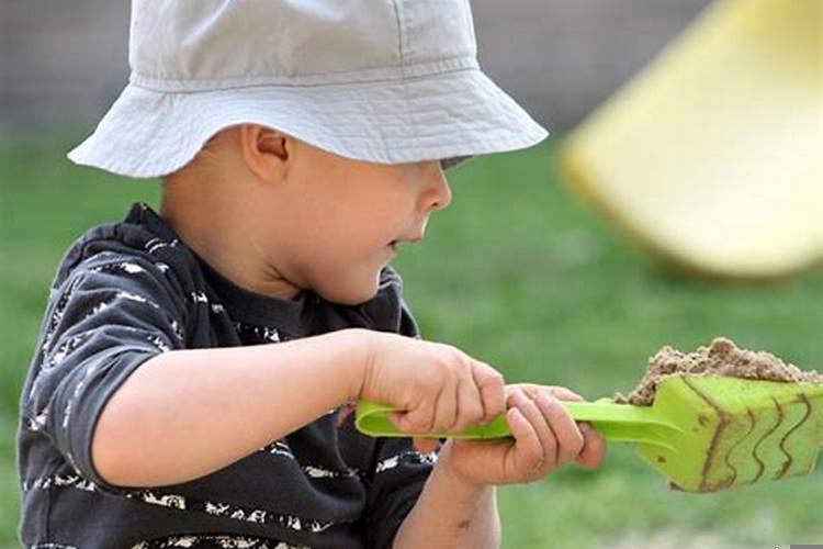 梦见妈妈生了个男孩孩子意味着什么