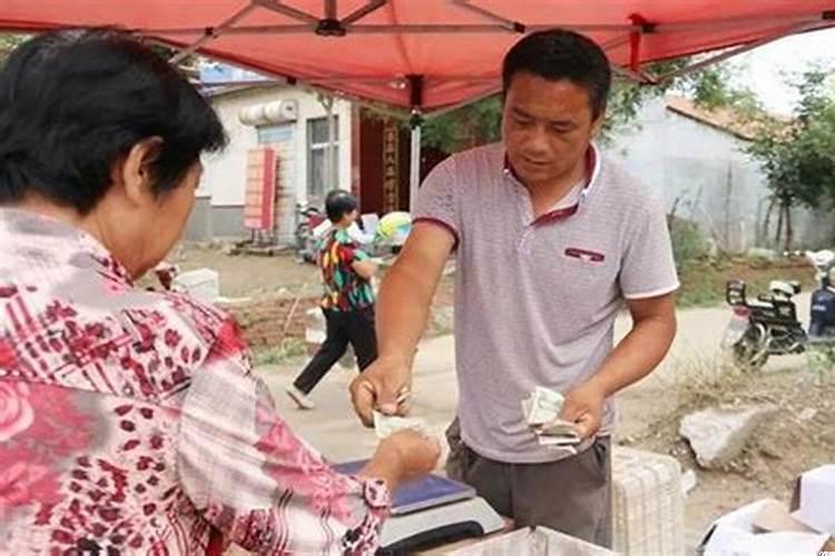 目前做什么小生意赚钱快一点