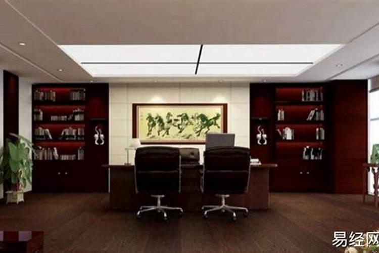 办公桌坐南朝北背对窗户