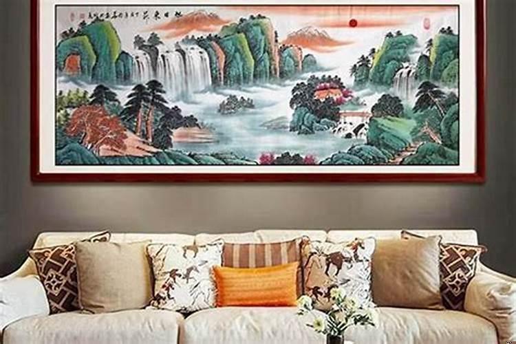 家里客厅挂什么画风水最好