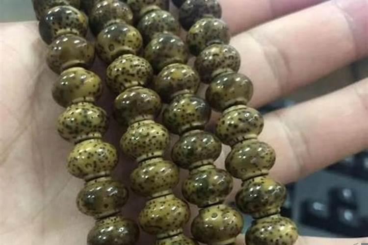 阴皮绿菩提是染色的吗