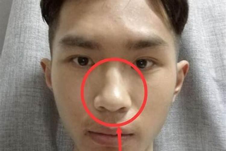 鼻子小嘴小的男人面相