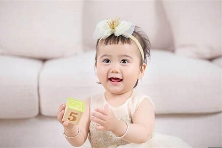 2025年12月份有几天