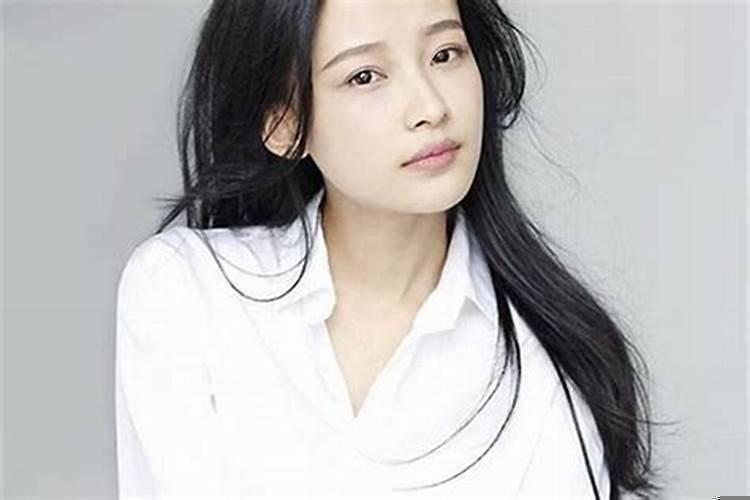 1993年农历7月25日八字